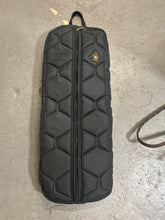 Load image into Gallery viewer, Big D Bridle Bag
