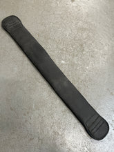 Load image into Gallery viewer, Wintec Elastic Short Girth 30&quot;
