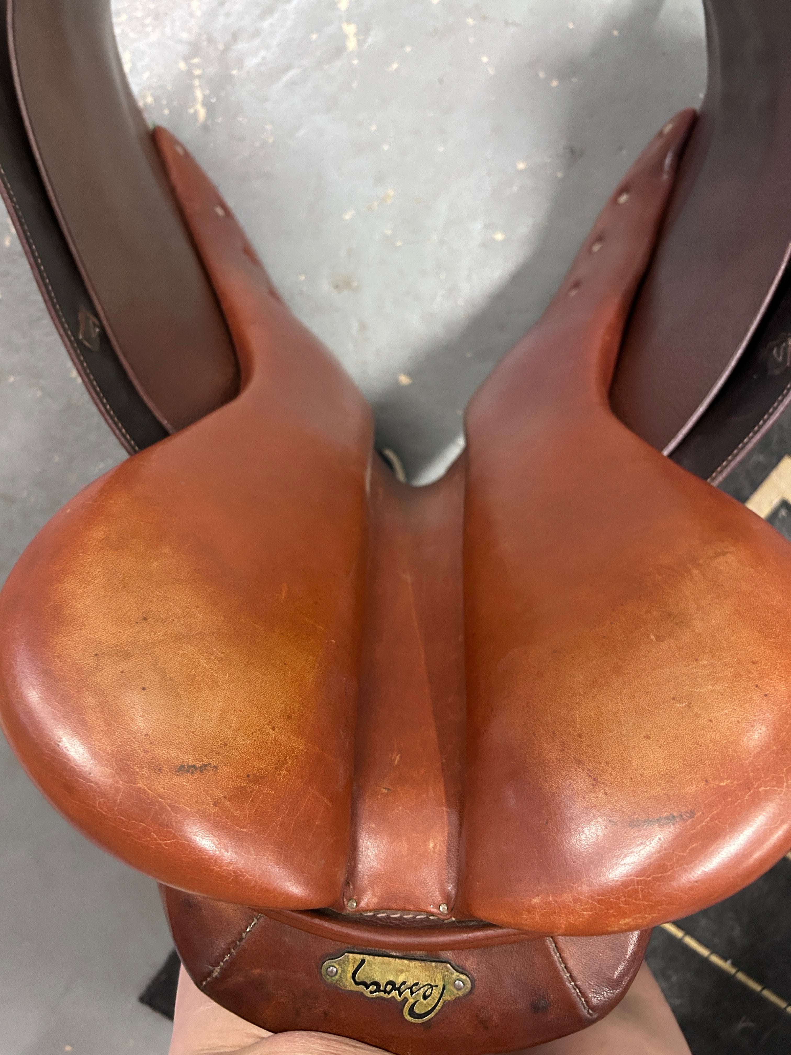 17" Pessoa Special Envoy English Saddle