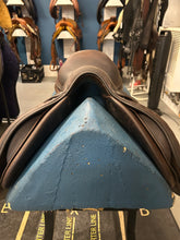 Load image into Gallery viewer, 18&quot; Voltaire Palm Beach 3AA

