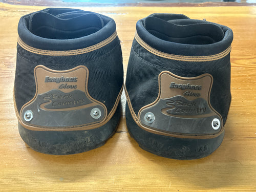 Easy Boot Glove Back Country Hoof Boots 4.5-Hoof Boots-Consignment-Evolution Equestrian Co.