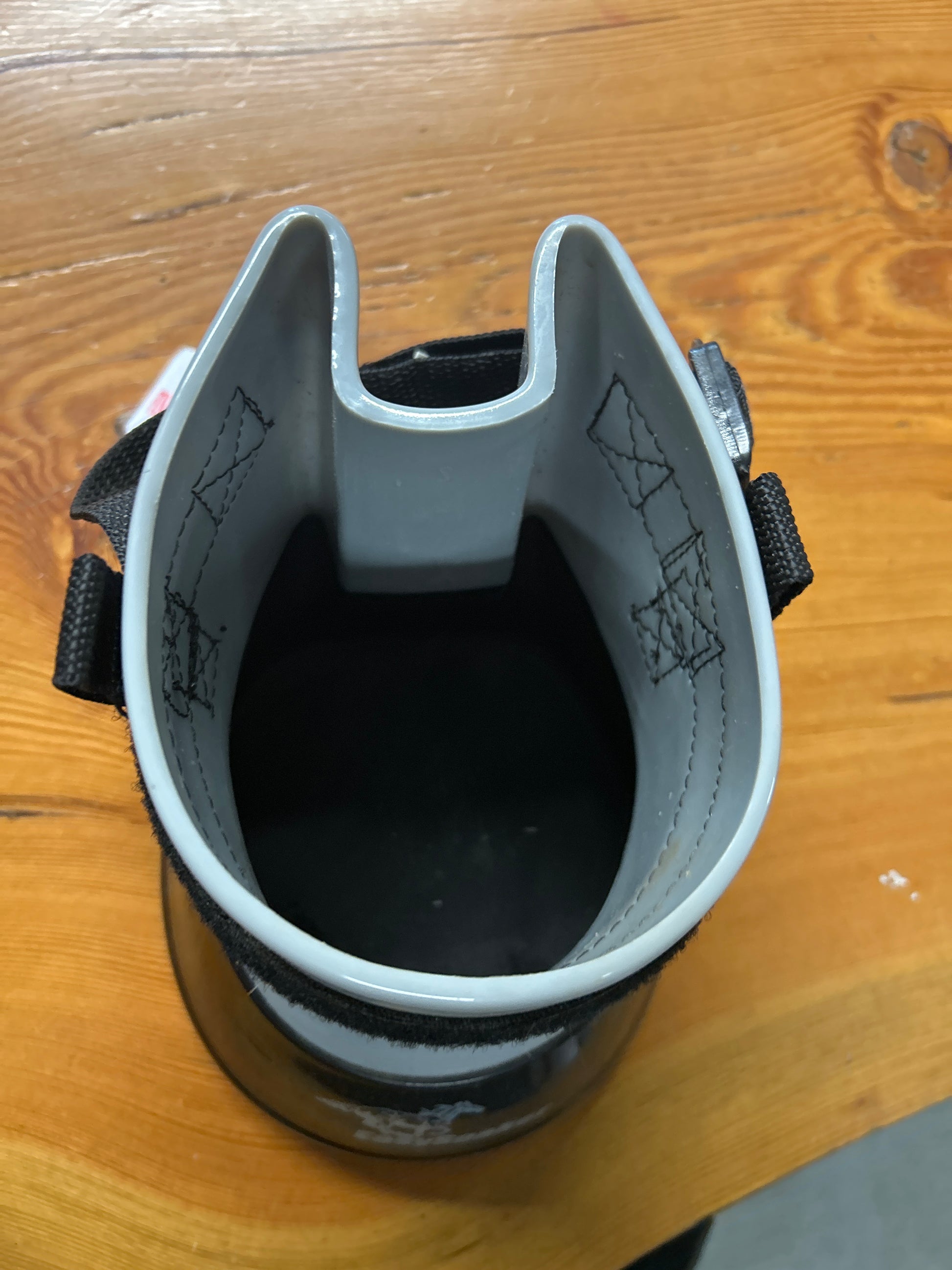 EasySoaker Hoof Boot-Hoof Care-Consignment-Evolution Equestrian Co.