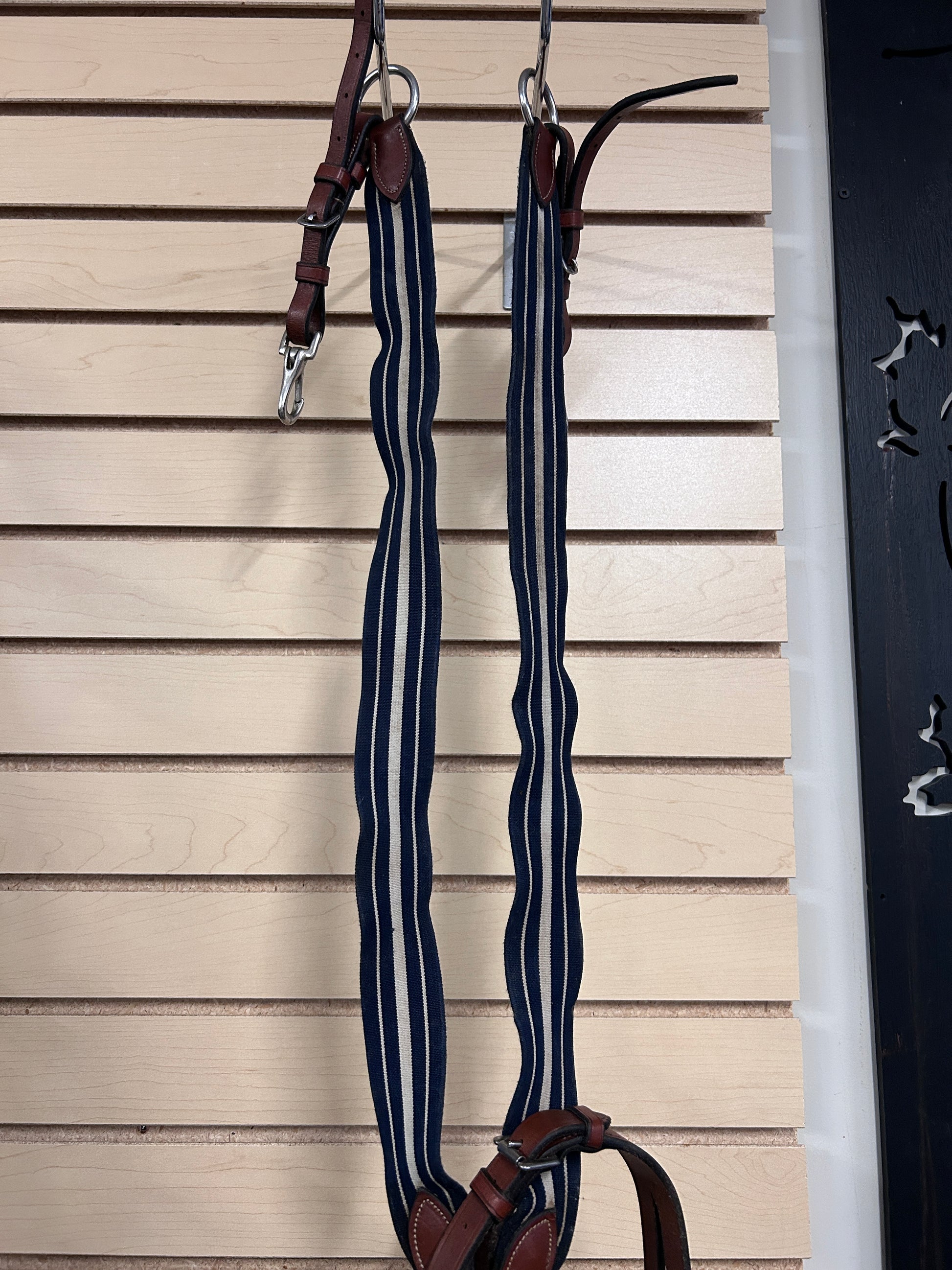 Elastic Breastplate Warmblood-English Tack-Consignment-Evolution Equestrian Co.