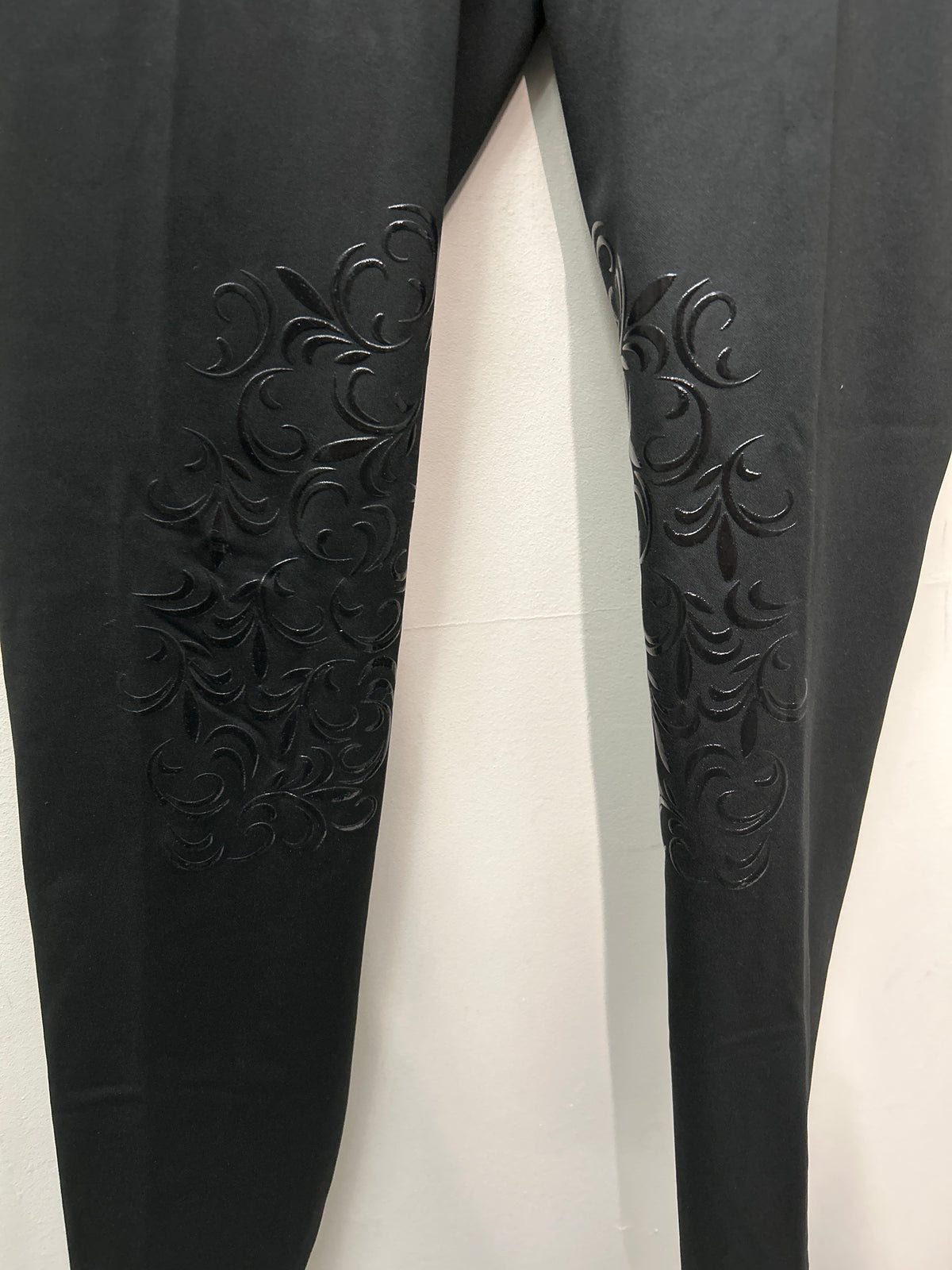 Elation Red Label Altitude Winter Breeches Small-Breeches-Consignment-Evolution Equestrian Co.