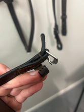 Load image into Gallery viewer, English Bridle with Rubber Reins-Bridle-Consignment-Evolution Equestrian Co.
