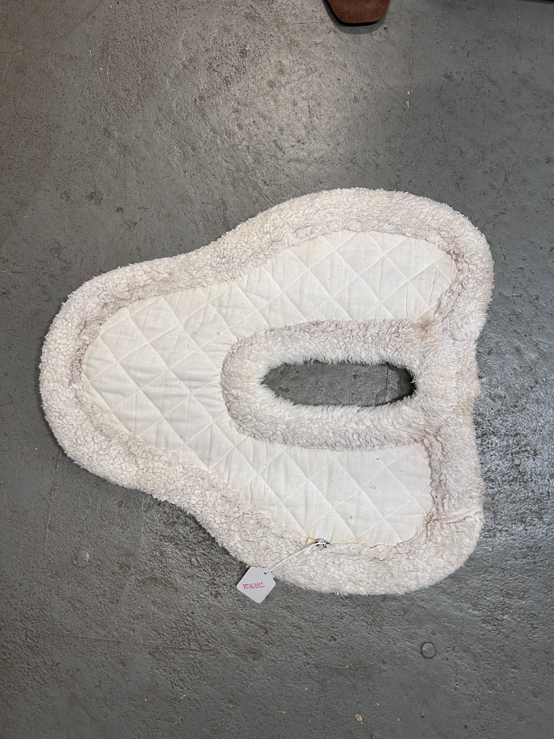 Equipe Wither Relief Fleece Half Pad-English Saddle Pad-Consignment-Evolution Equestrian Co.