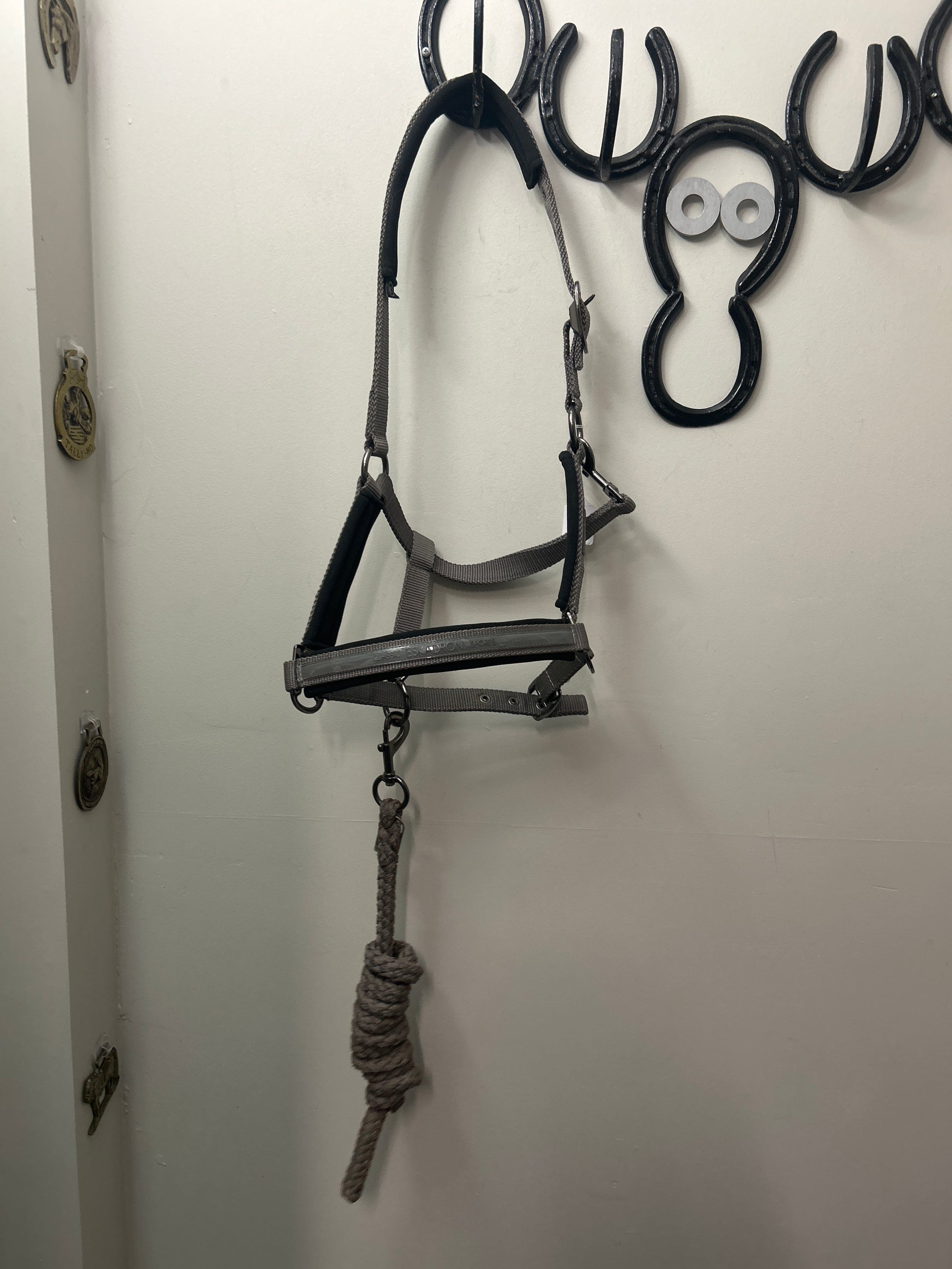 Eskadron Grey Classic Sport Halter with Leadrope-Halter-Consignment-Evolution Equestrian Co.