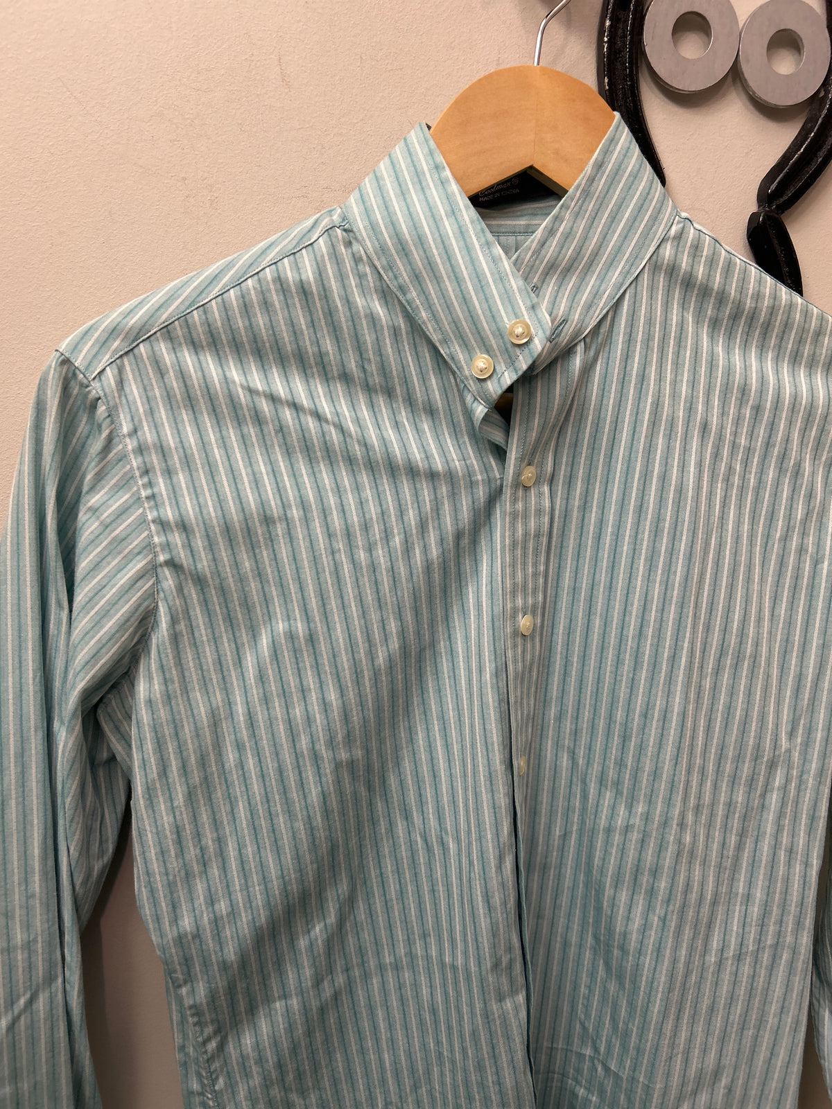 Essex Classic Light Blue Pinstripe Show Shirt 34