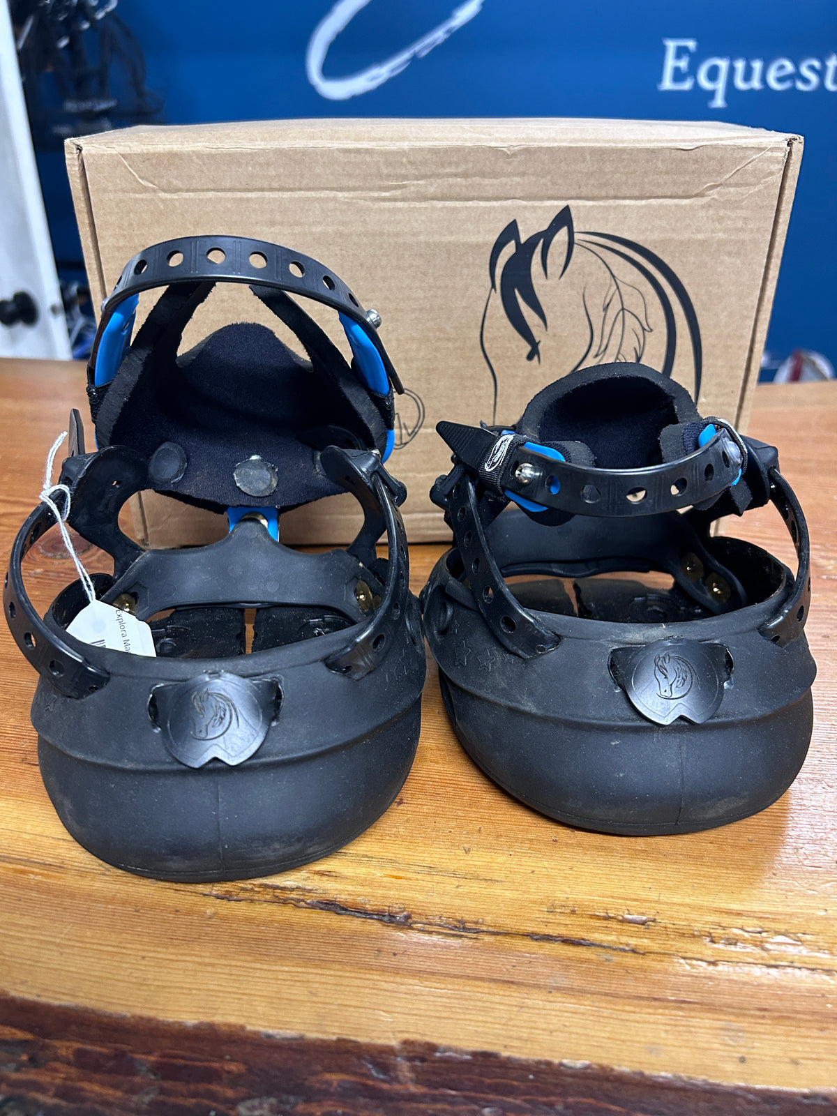 Explora Magic Hoof Boots Size 2-Hoof Boots-Consignment-Evolution Equestrian Co.