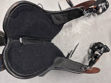 Load image into Gallery viewer, 16&quot; Sensation Western Sport Treeless Saddle
