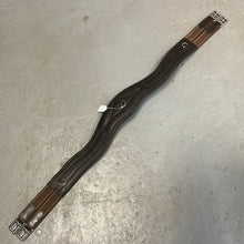 Load image into Gallery viewer, Chetak Anatomic Leather Girth 48&quot;
