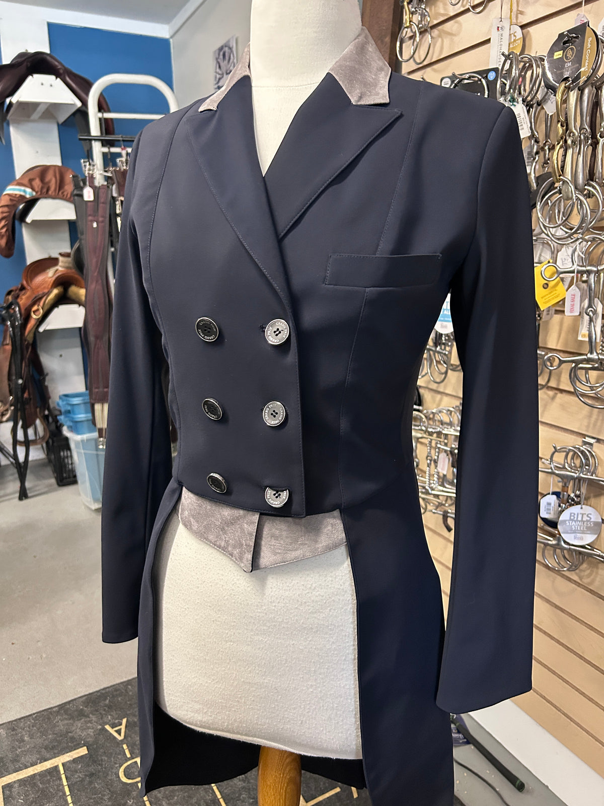Grand Prix Women's Navy Shadbelly