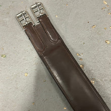 Load image into Gallery viewer, English Leather Girth 46&quot;
