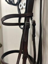 Load image into Gallery viewer, Vintage Hunt Bridle
