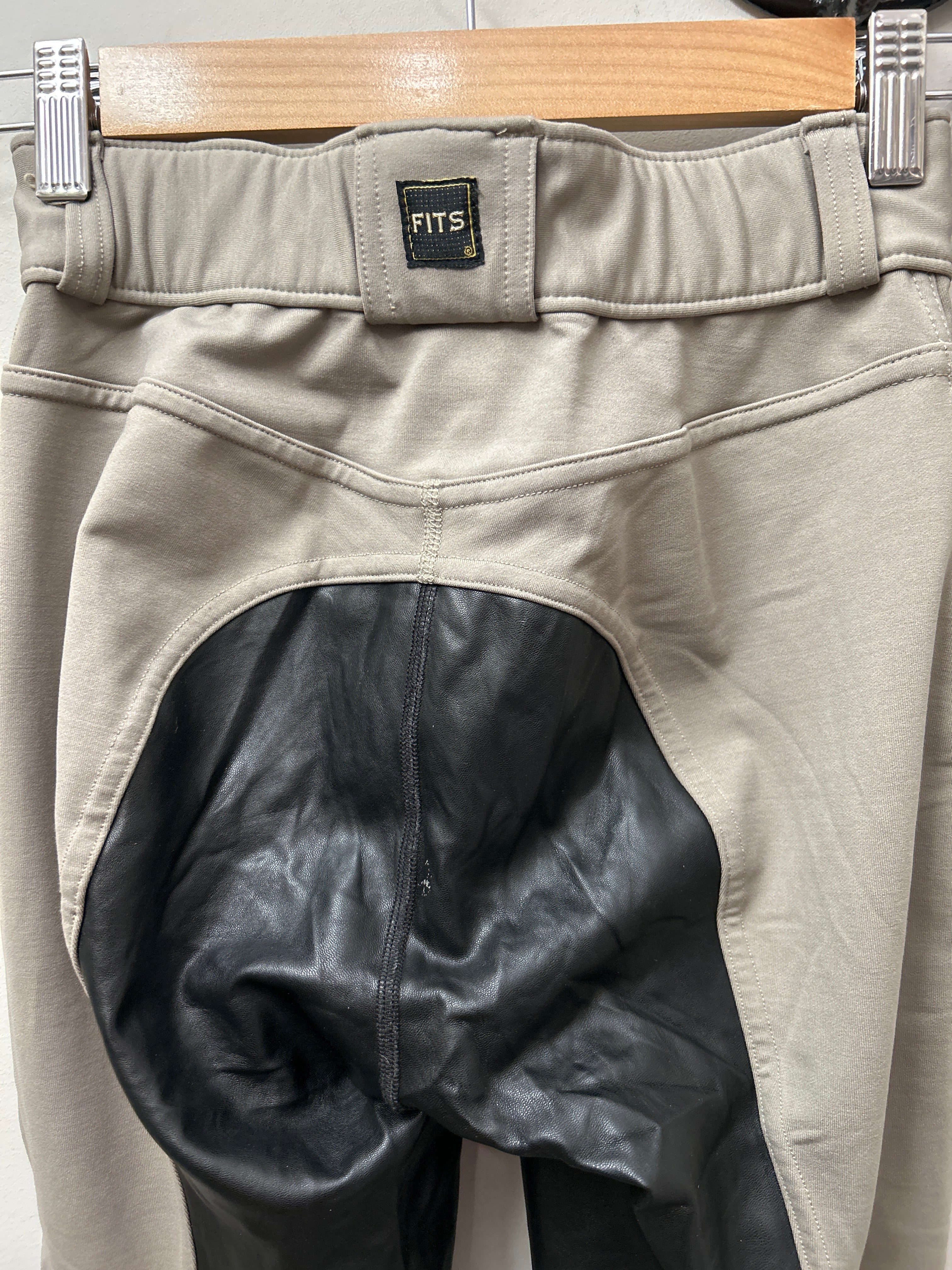 FITS Full Seat Breeches Small-Breeches-Consignment-Evolution Equestrian Co.
