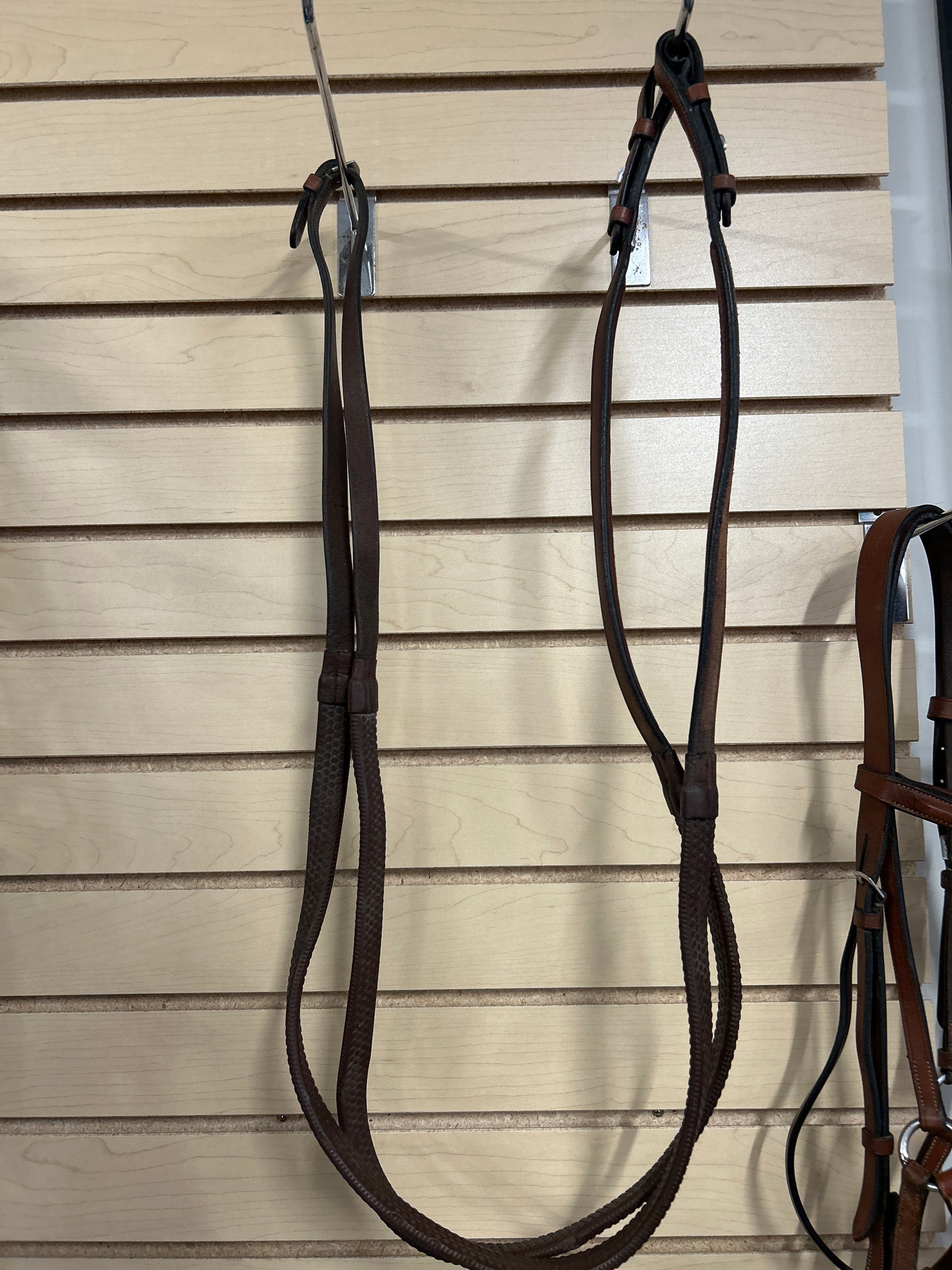 Figure 8 Bridle with Rubber Reins-English Bridle-Consignment-Evolution Equestrian Co.