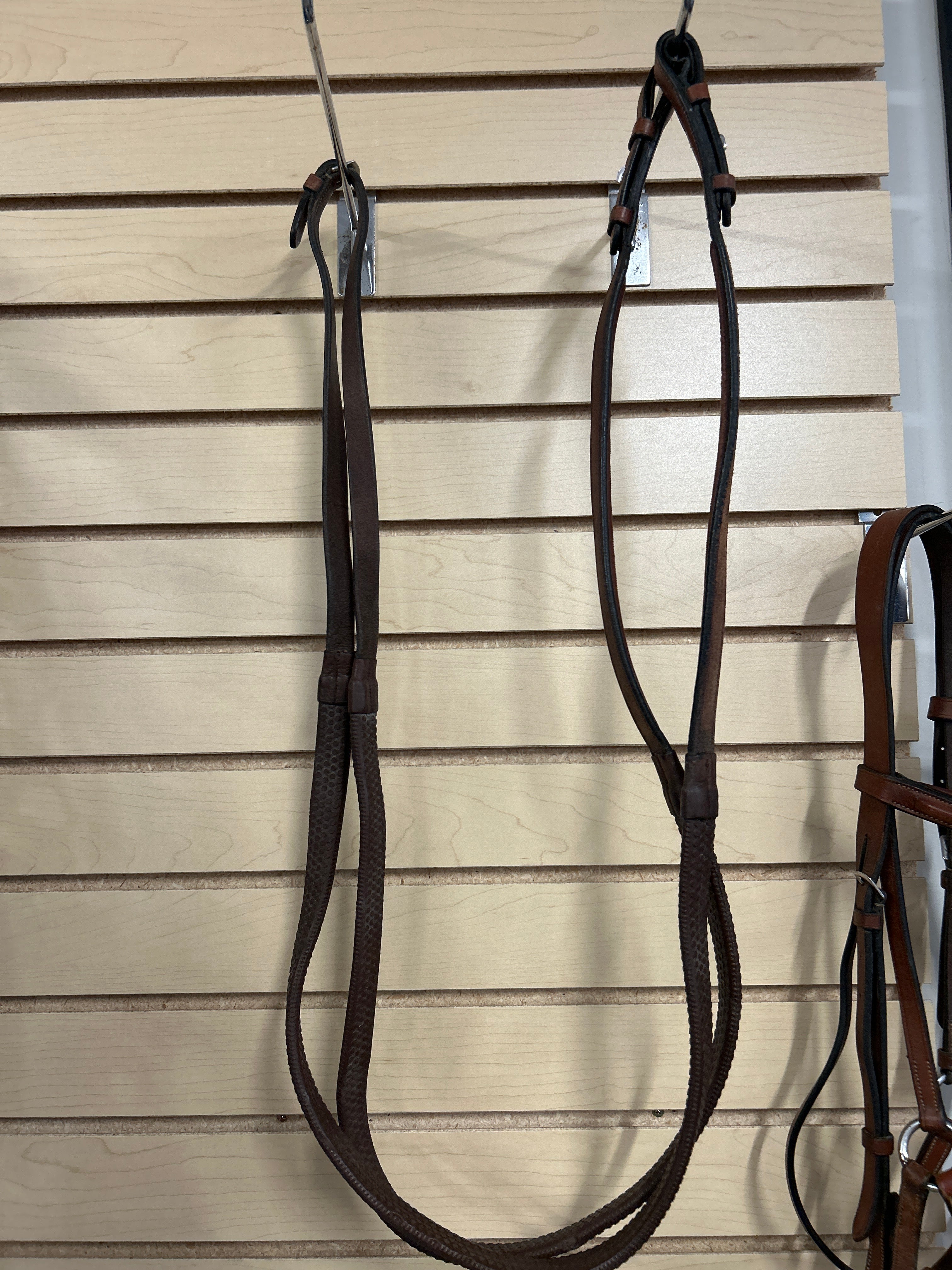 Figure 8 Bridle with Rubber Reins-English Bridle-Consignment-Evolution Equestrian Co.