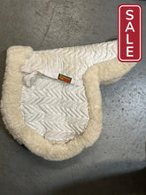 Load image into Gallery viewer, Fleeceworks Sheepskin Pony Nummah-English Saddle Pad-Consignment-Evolution Equestrian Co.
