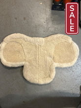 Load image into Gallery viewer, Fleeceworks Sheepskin Pony Nummah-English Saddle Pad-Consignment-Evolution Equestrian Co.
