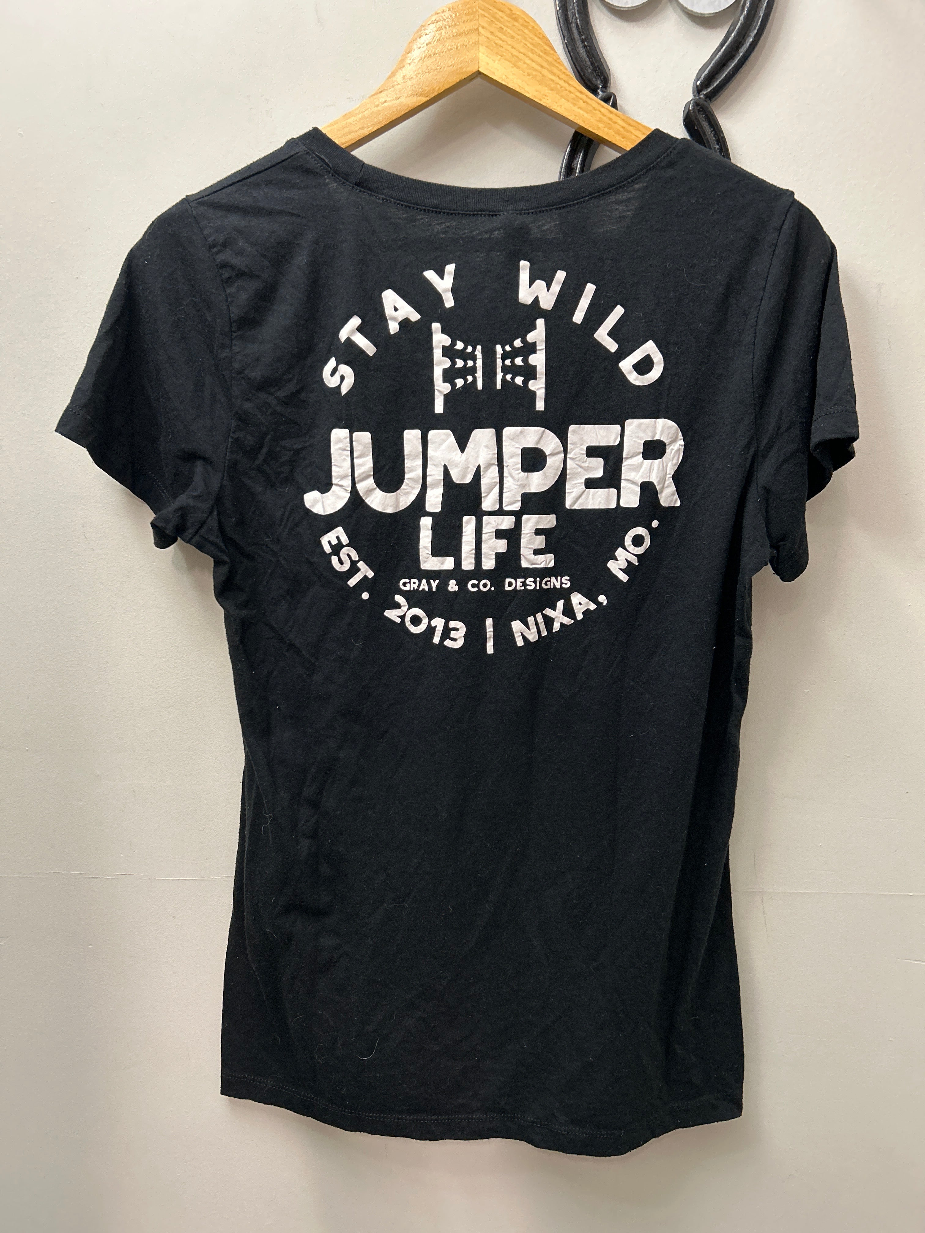 Gray & Co Designs Black Jumper Tee Shirt 2XL-Riding Shirts-Consignment-Evolution Equestrian Co.