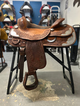 Load image into Gallery viewer, Handmade_Western_Saddle
