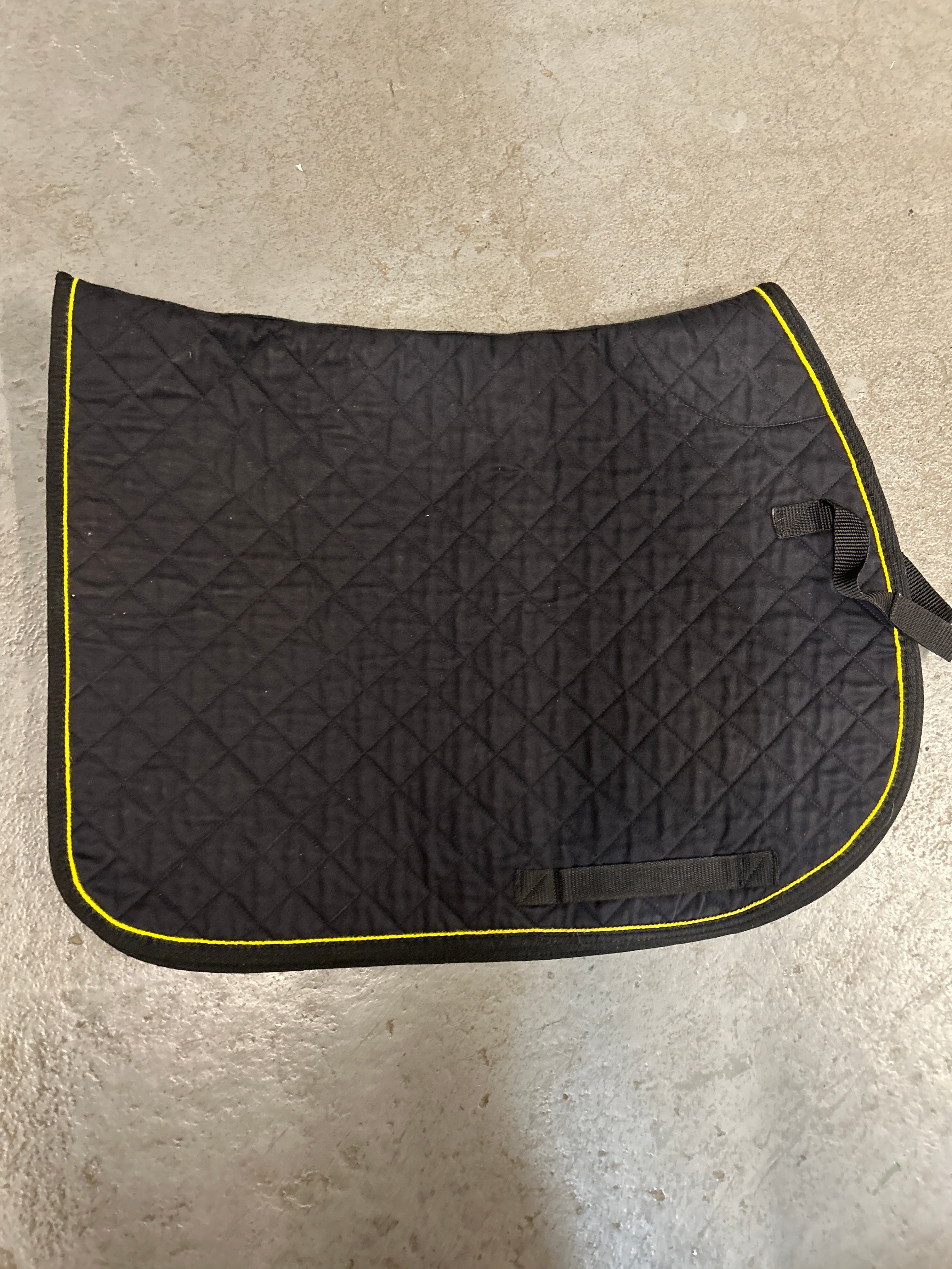 Harrods Knights Bridge English Saddle Pad-English Saddle Pad-Consignment-Evolution Equestrian Co.