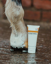 Load image into Gallery viewer, Red Horse Honey Heel Cream
