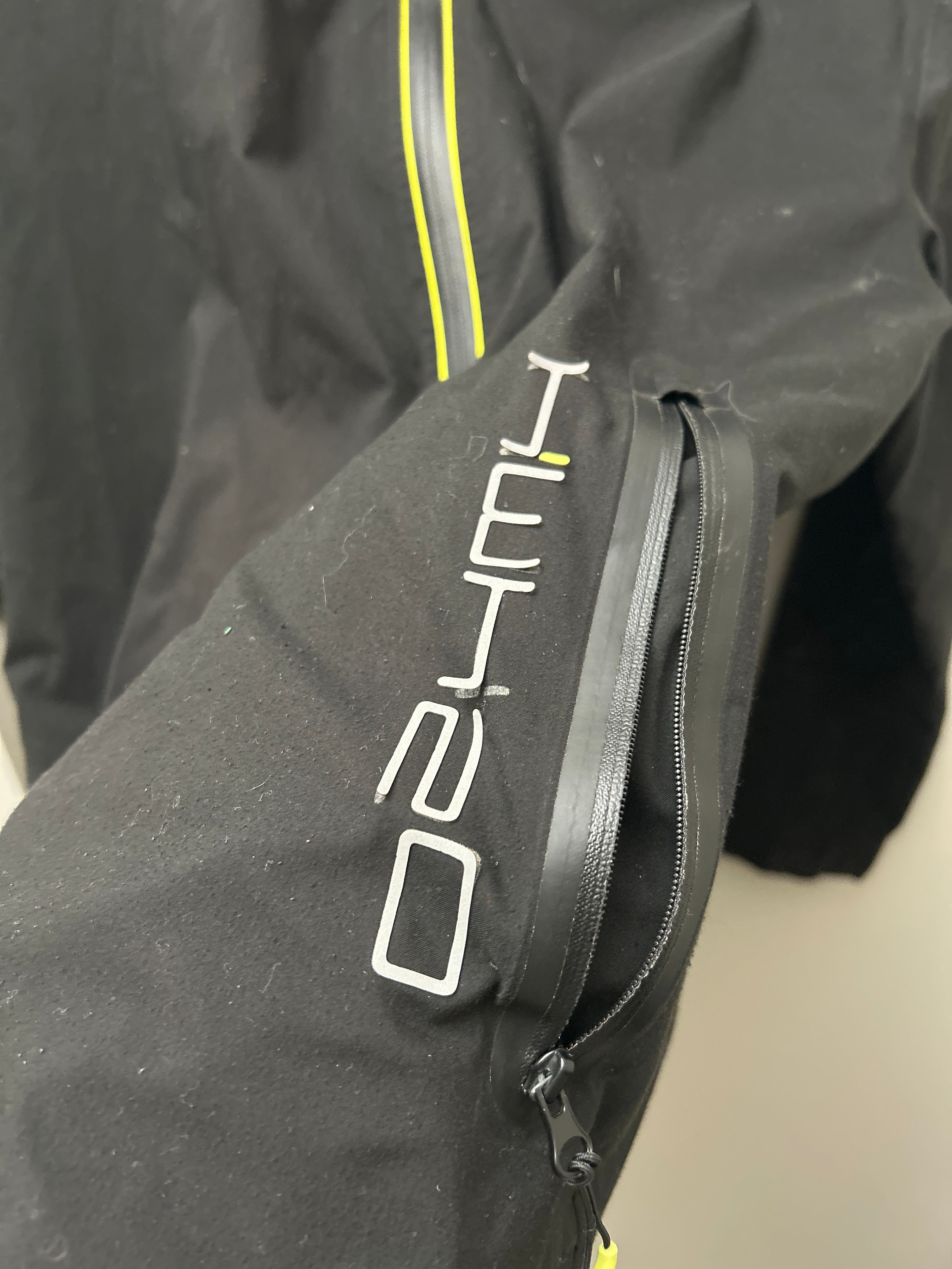 Horseware HWH20 Unisex Rain Jacket XS/6-Jacket-Consignment-Evolution Equestrian Co.