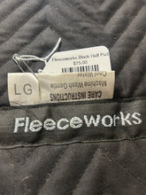 Load image into Gallery viewer, Fleeceworks Black Half Pad
