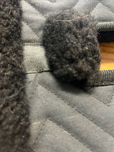 Load image into Gallery viewer, Fleeceworks Black Half Pad
