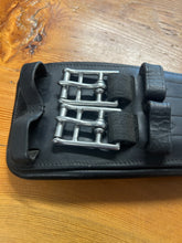 Load image into Gallery viewer, Total Saddle Fit Shoulder Fit Relief Dressage Girth 26&quot;
