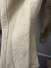 Load image into Gallery viewer, Derby Original Knee patch Breeches 26
