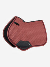 Load image into Gallery viewer, LeMieux Suede Close Contact Saddle Pad Orchid
