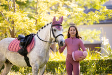 Load image into Gallery viewer, LeMieux Loire Classic Peony Close Contact Saddle Pad
