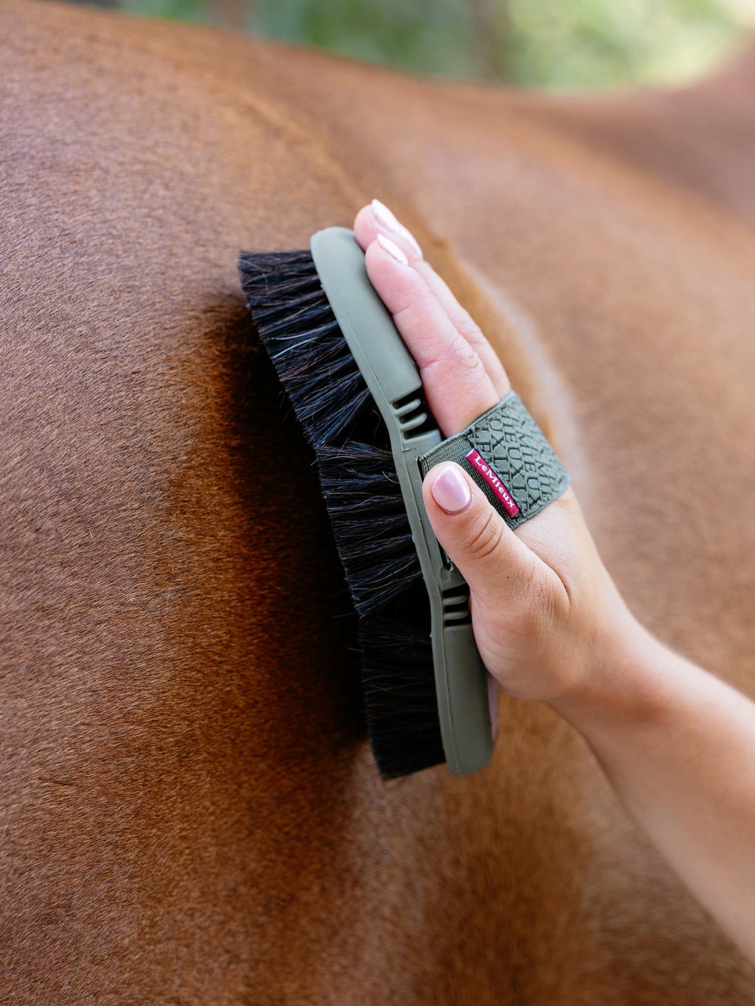 LeMieux Lilac Flexi Horse Hair Body Brush