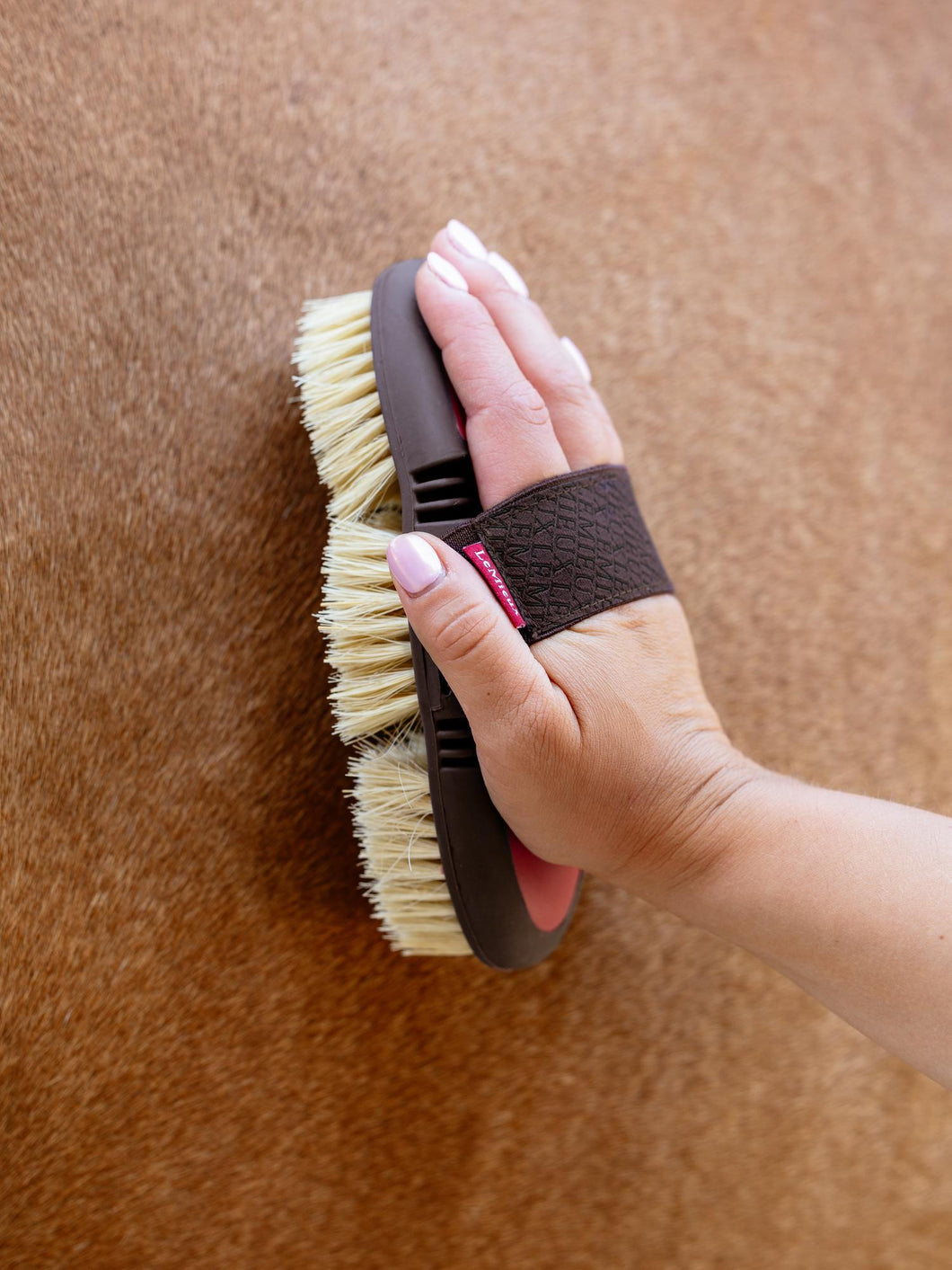 LeMieux Cranberry Flexi Scrubbing Brush