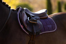 Load image into Gallery viewer, LeMieux Loire Close Contact Saddle Pad Juniper
