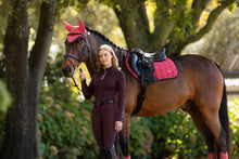 Load image into Gallery viewer, LeMieux Loire Close Contact Saddle Pad Cranberry
