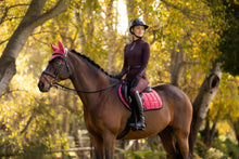 Load image into Gallery viewer, LeMieux Loire Close Contact Saddle Pad Cranberry
