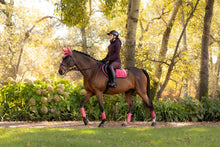 Load image into Gallery viewer, LeMieux Loire Close Contact Saddle Pad Cranberry
