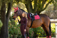 Load image into Gallery viewer, LeMieux Loire Close Contact Saddle Pad Cranberry
