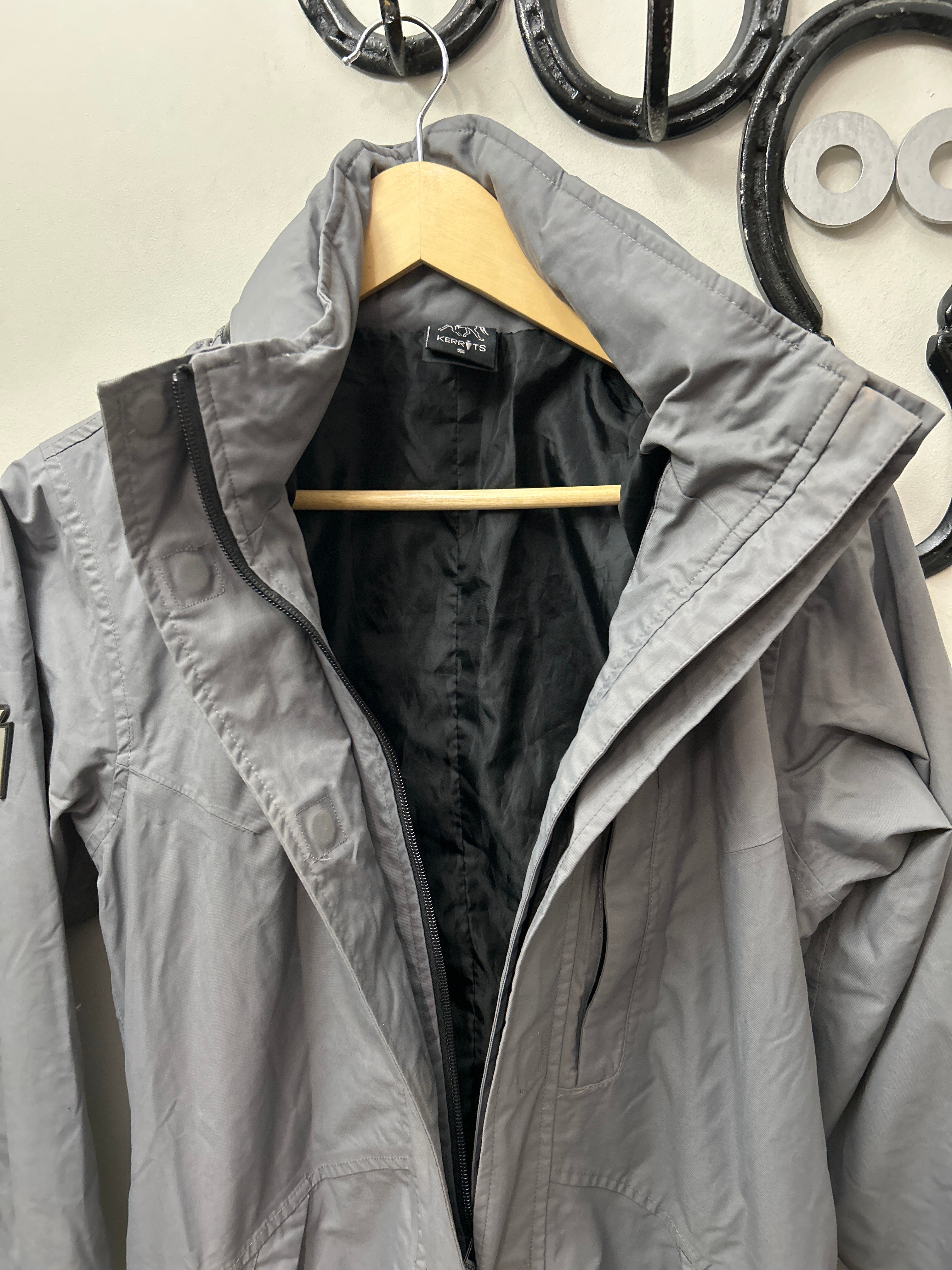 Kerrits Long Rain Jacket Small-Jacket-Consignment-Evolution Equestrian Co.