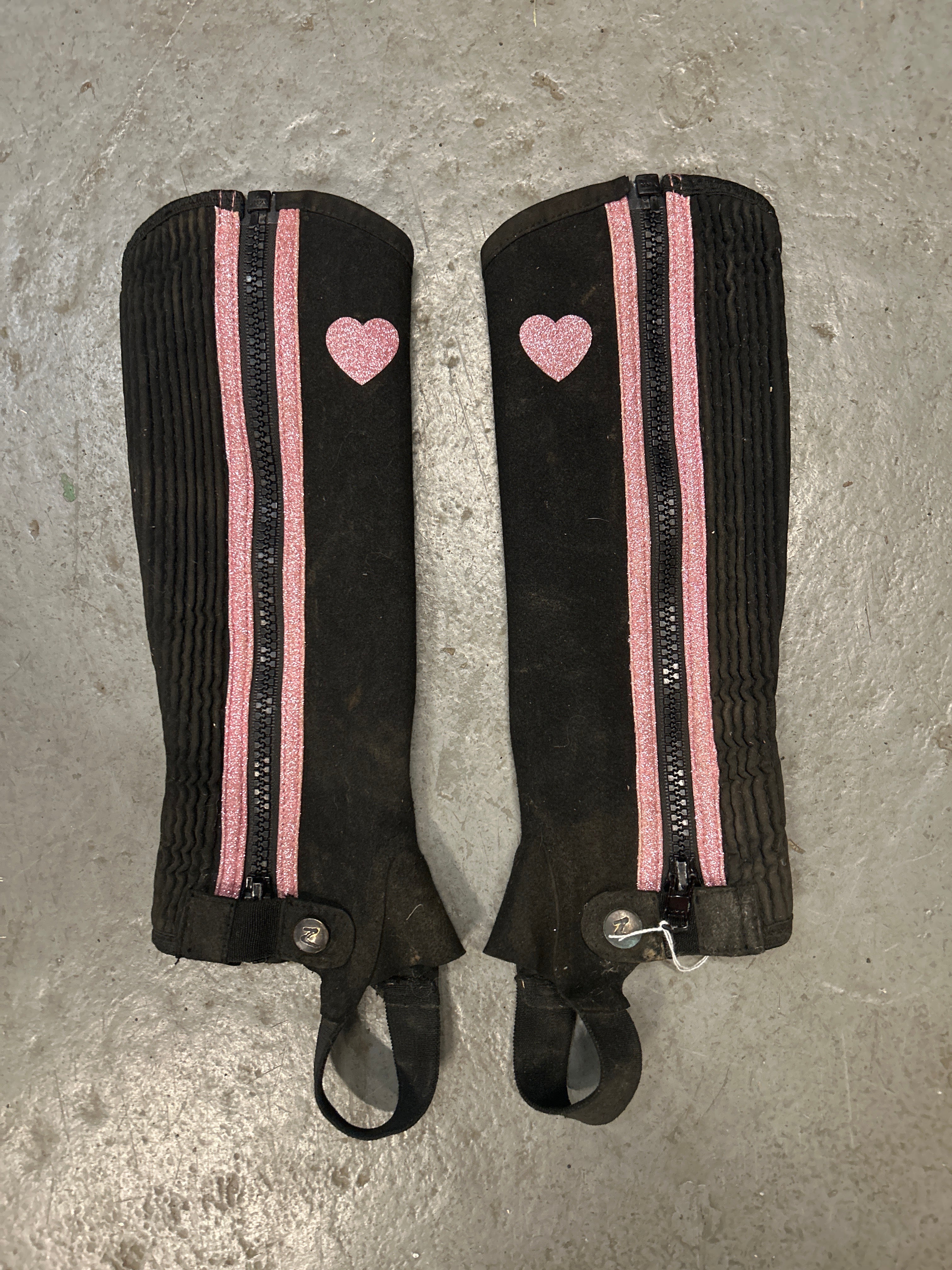 Kid's Black Half Chaps with Pink Hearts 8-10-Half Chaps-Consignment-Evolution Equestrian Co.