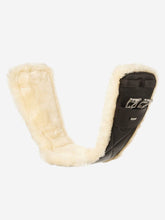 Load image into Gallery viewer, LeMieux Arika Simuwool Contoured Dressage Girth-English Girth-LeMieux-Black-18&quot;-Evolution Equestrian Co.
