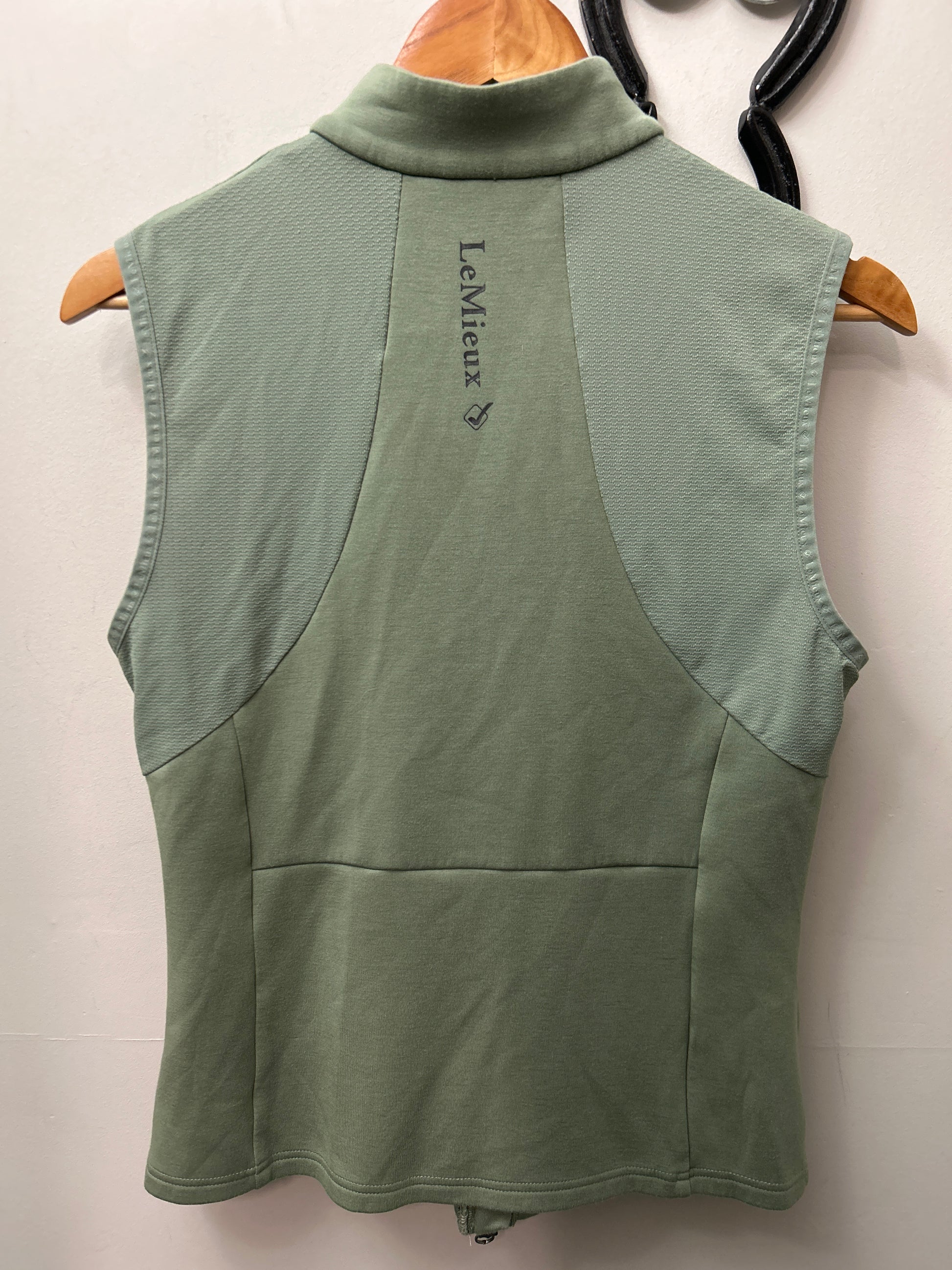 LeMieux Lightweight Vest Small-Vest-Consignment-Evolution Equestrian Co.