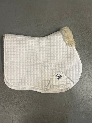 LeMieux Sheepskin Close Contact Saddle Pad-English Saddle Pad-Consignment-Evolution Equestrian Co.