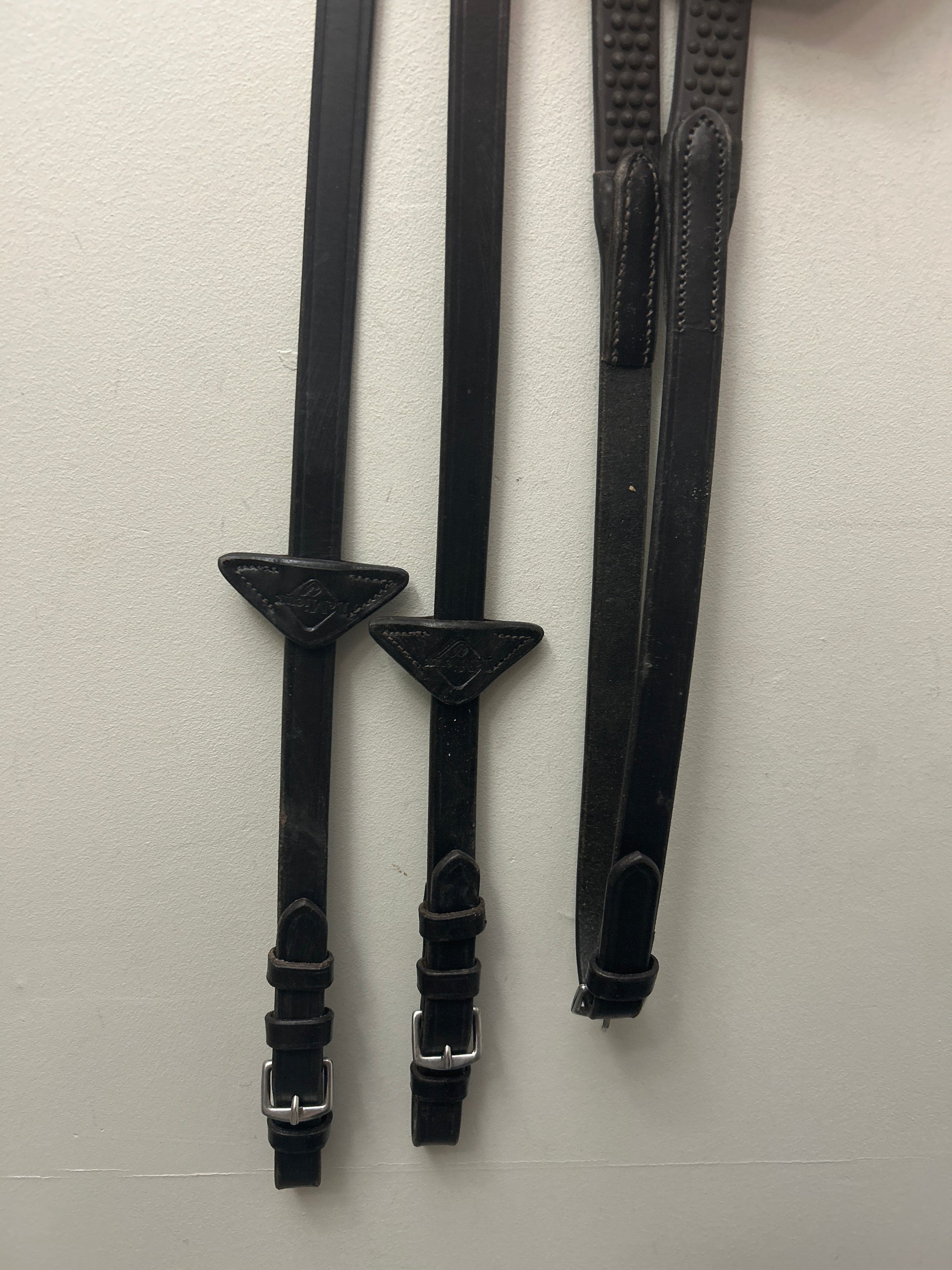LeMieux Soft Rubber Reins with Stoppers Brown-English Reins-Consignment-Evolution Equestrian Co.