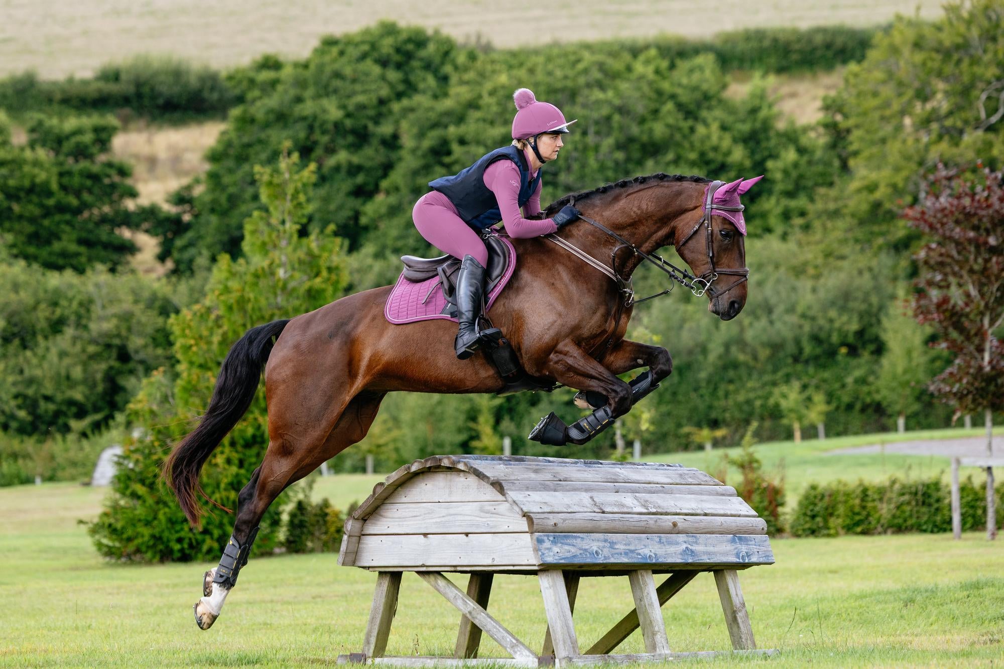 LeMieux Suede Close Contact Saddle Pad Mallow-English Saddle Pad-LeMieux-Evolution Equestrian Co.