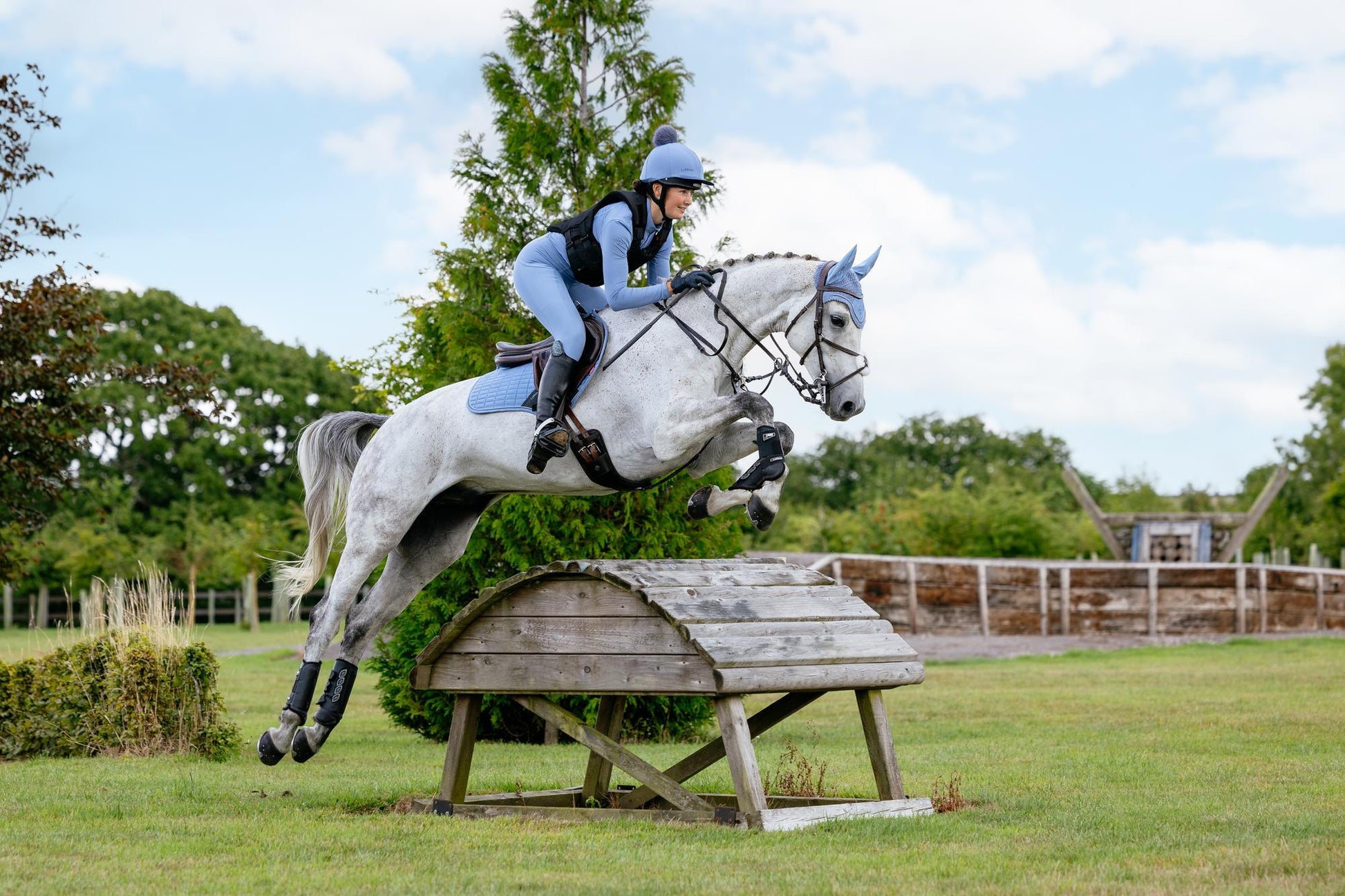 LeMieux Suede Close Contact Saddle Pad Powder Blue-English Saddle Pad-LeMieux-Small/Medium-Evolution Equestrian Co.