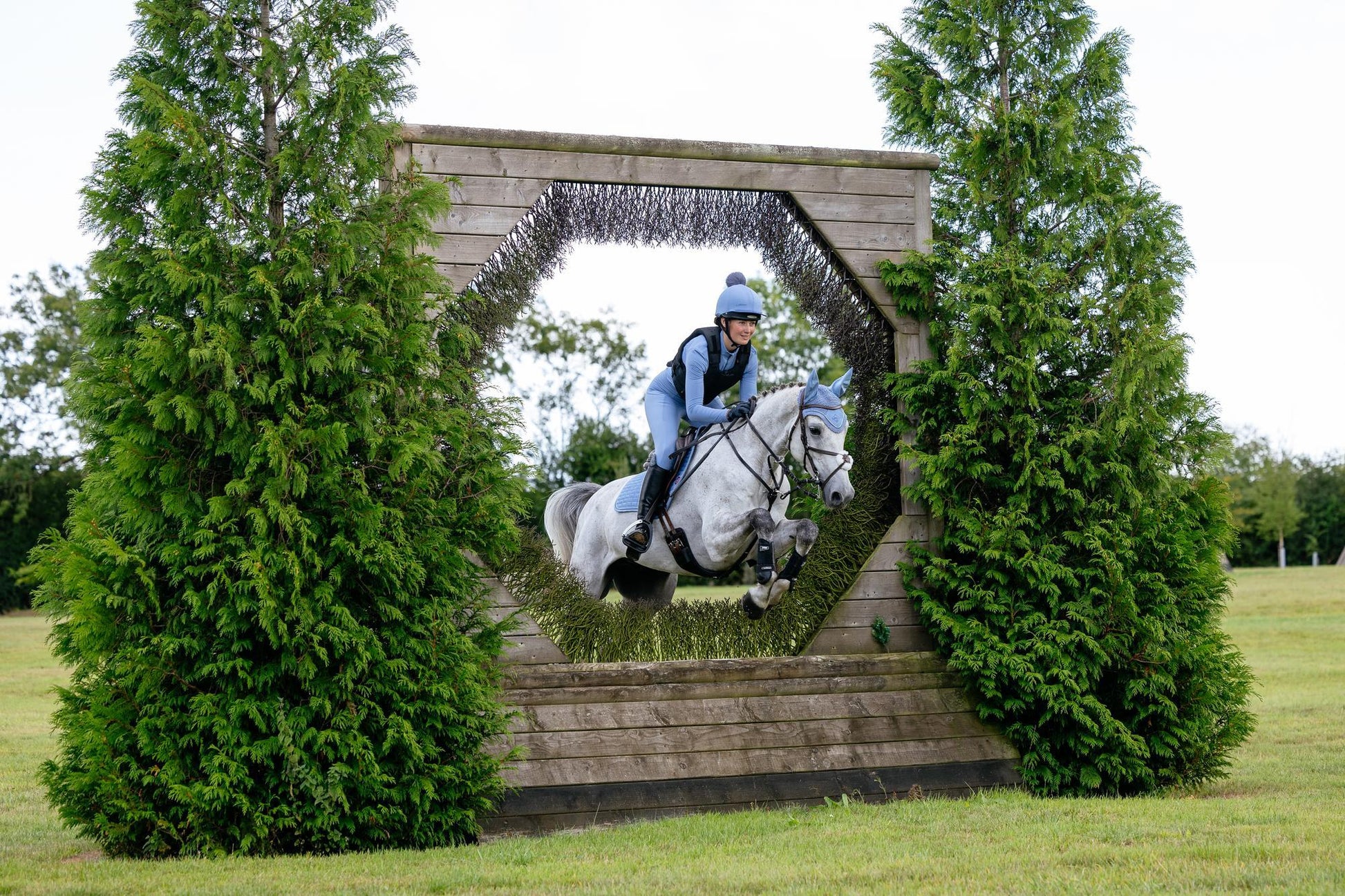 LeMieux Suede Close Contact Saddle Pad Powder Blue-English Saddle Pad-LeMieux-Small/Medium-Evolution Equestrian Co.